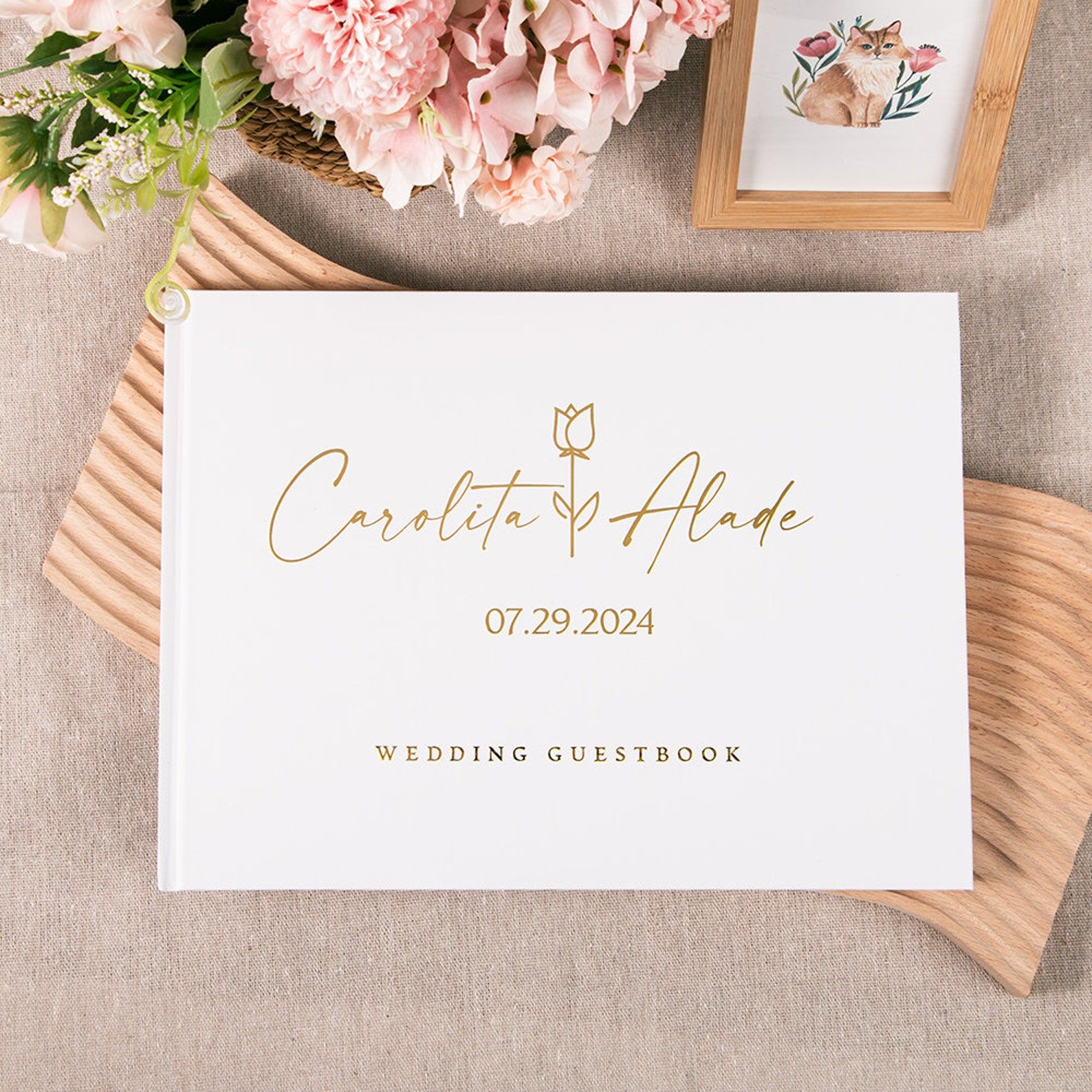 Personalized Guest Book - Custom สมุดเยี่ยมงานแต่งงานส่วนบุคคลสมุดเยี่ยมป้ายหมั้นหนังสืออัลบั้มรูปที่ไม่ซ้ํากันสมุดเยี่ยมงานแต่งงานงานแต่งงาน Keepsake ของขวัญ