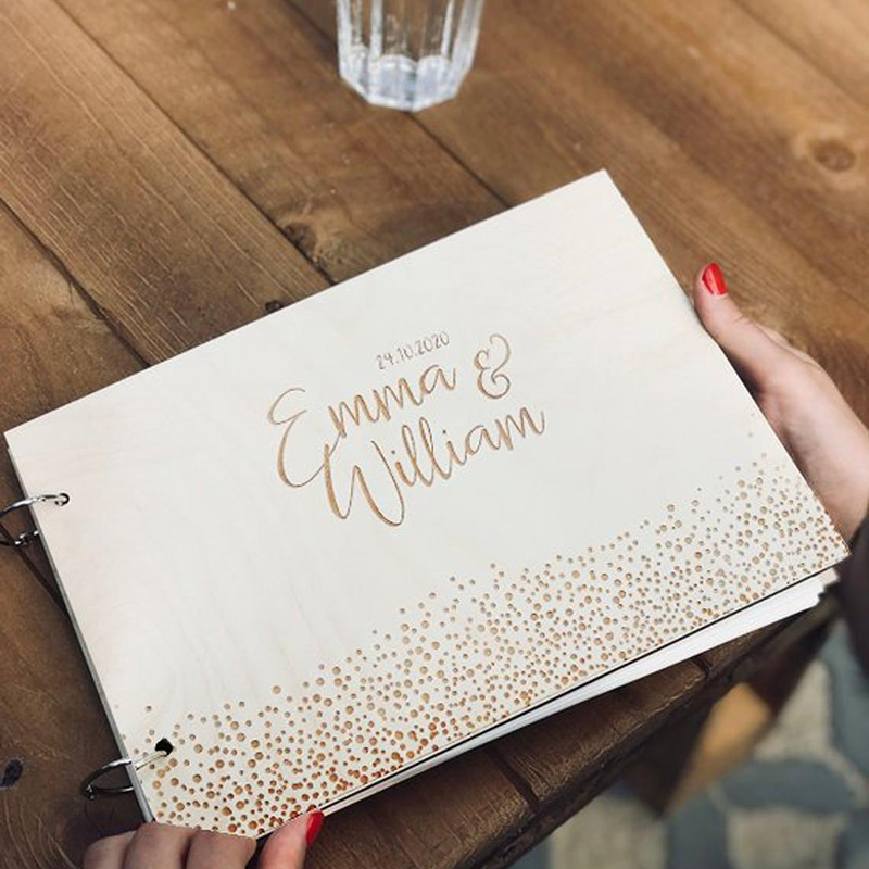 ส่วนบุคคลงานแต่งงานสมุดเยี่ยมท - Personalized Guest Book บทวิจารณ์และราคา
