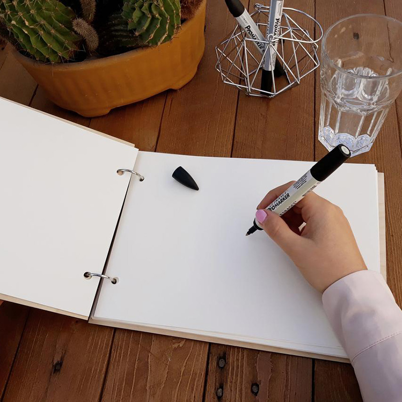 ส่วนบุคคลงานแต่งงานสมุดเยี่ยมท - Personalized Guest Book บทวิจารณ์และราคา