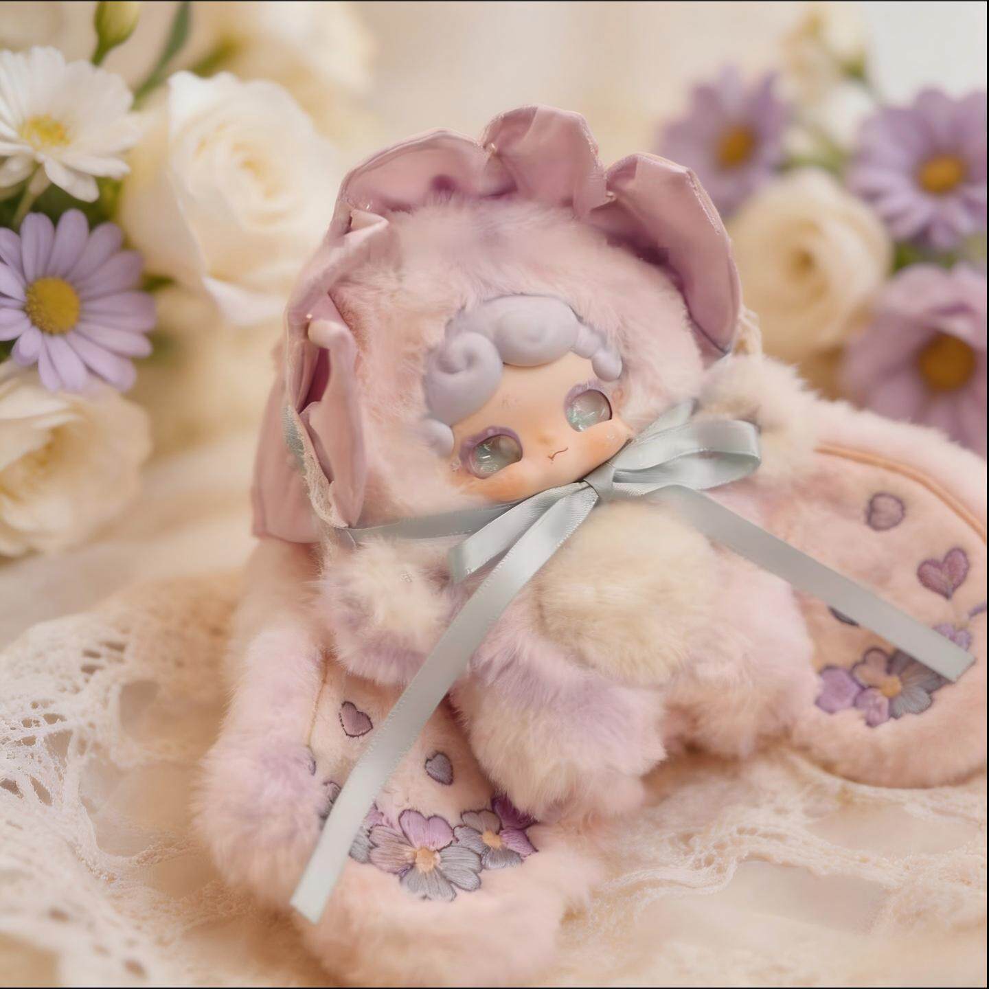 กล่องสุ่มของสะสมตุ๊กตาจี้น่ารั - Good Floral & Wedding Decor Supply บทวิจารณ์และราคา